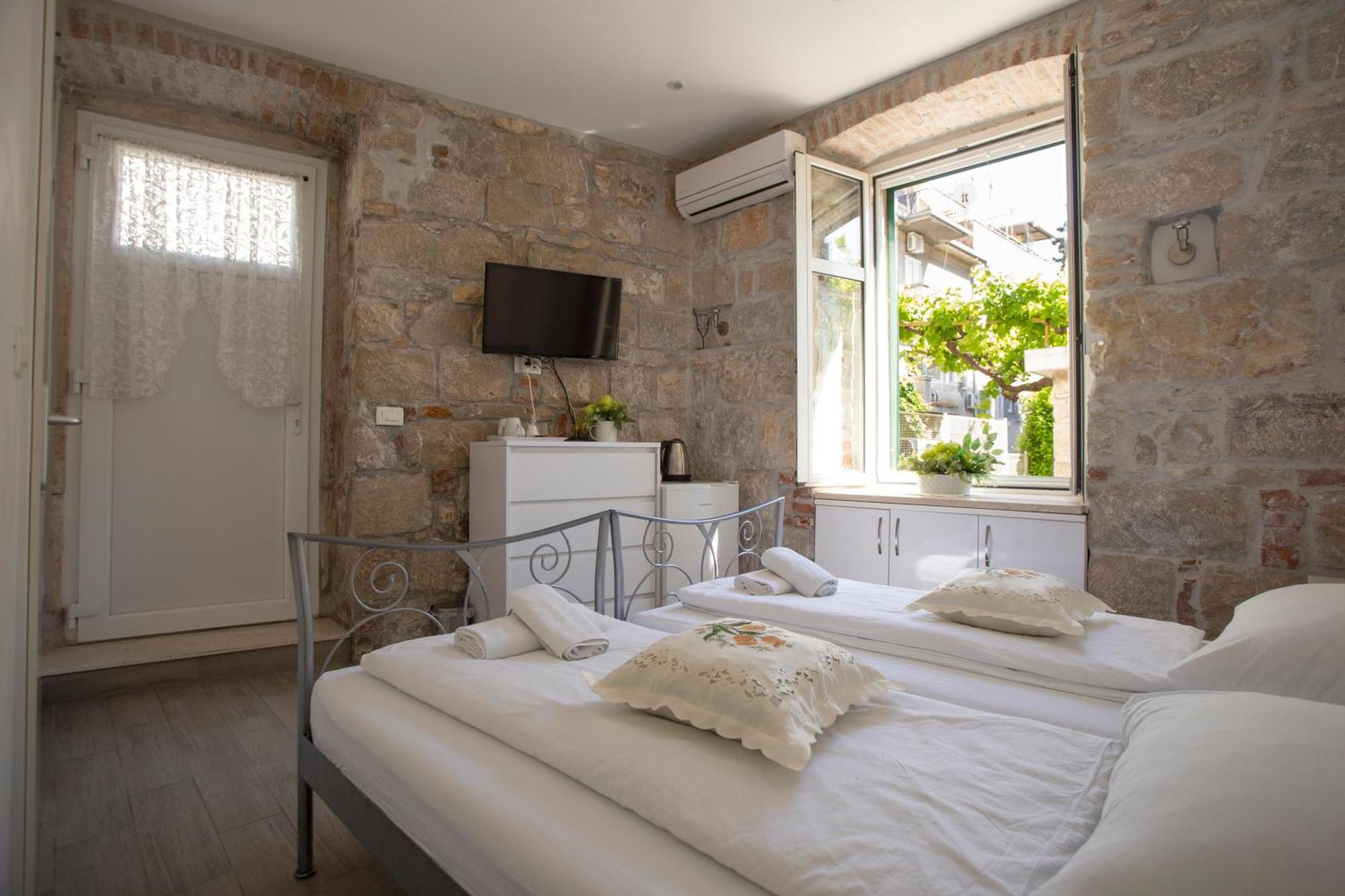 Downtown Spalato Private Rooms Extérieur photo